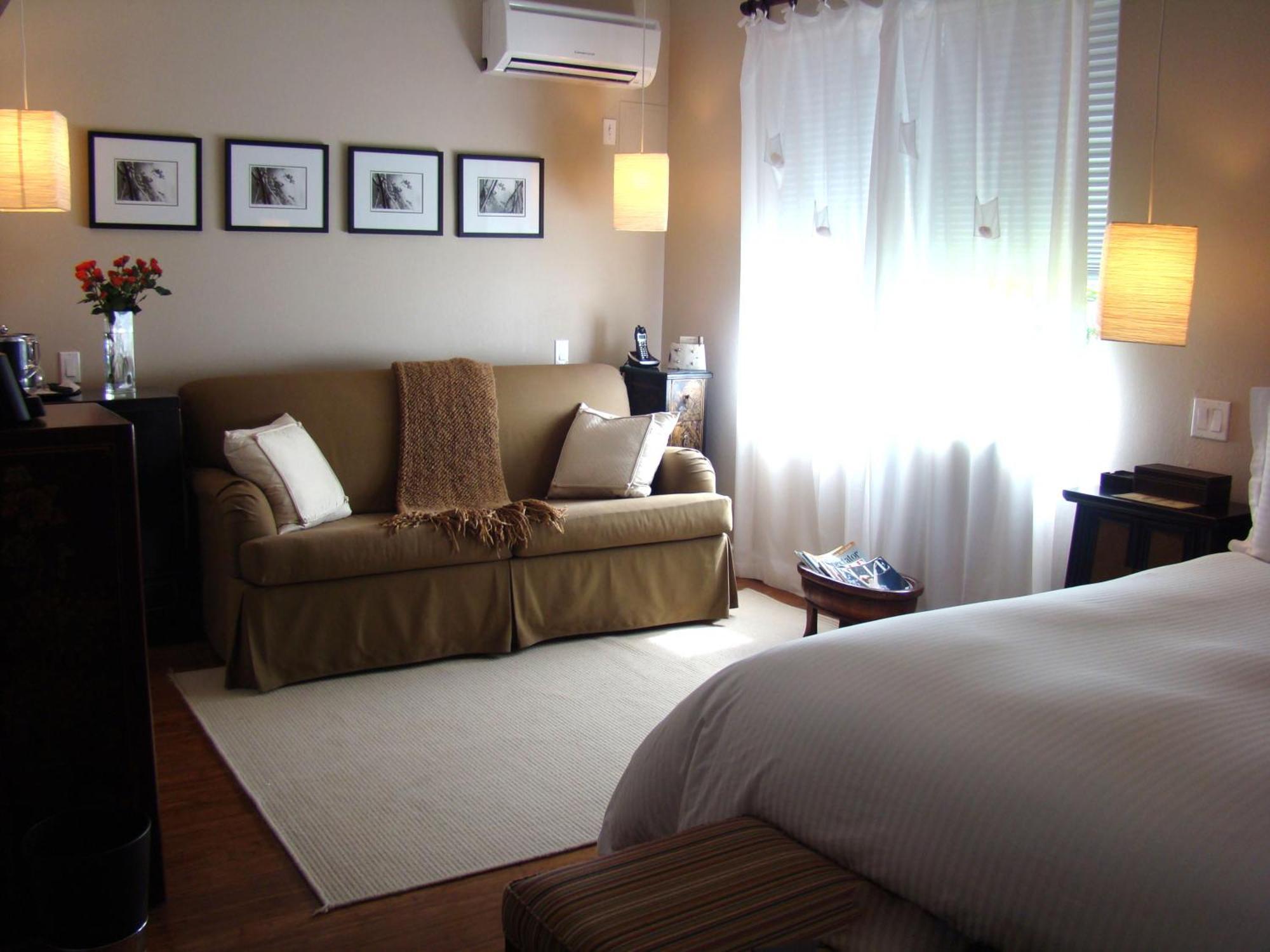Cadet Hotel — Photos 1